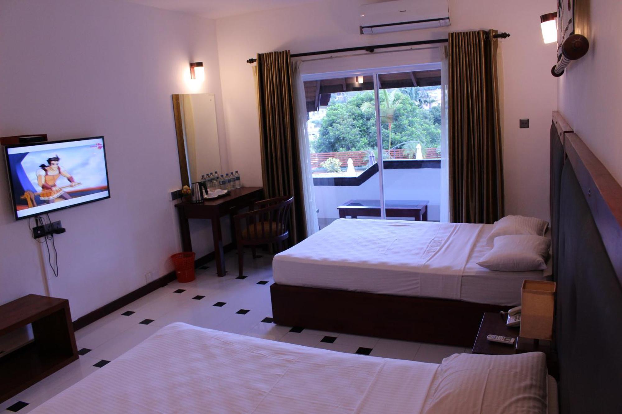 Hotel Kandyan Exterior foto